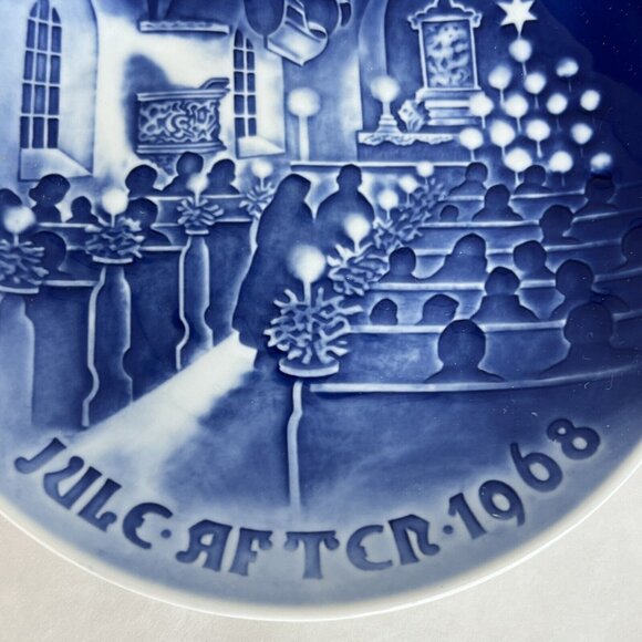 1968 B & G Christmas In Church Plate Blue Bing & Grondahl Copenhagen Denmark VTG - Picture 3 of 5